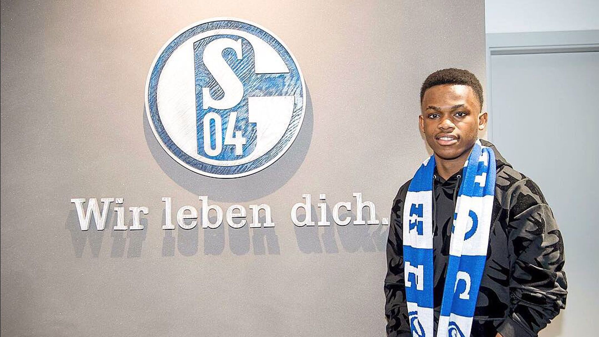 从英超官方 从英超官方